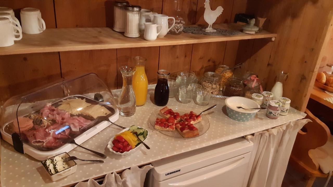 Bed and Breakfast Haus Pinter Assling Exterior foto