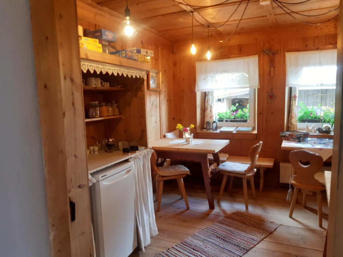 Bed and Breakfast Haus Pinter Assling Exterior foto