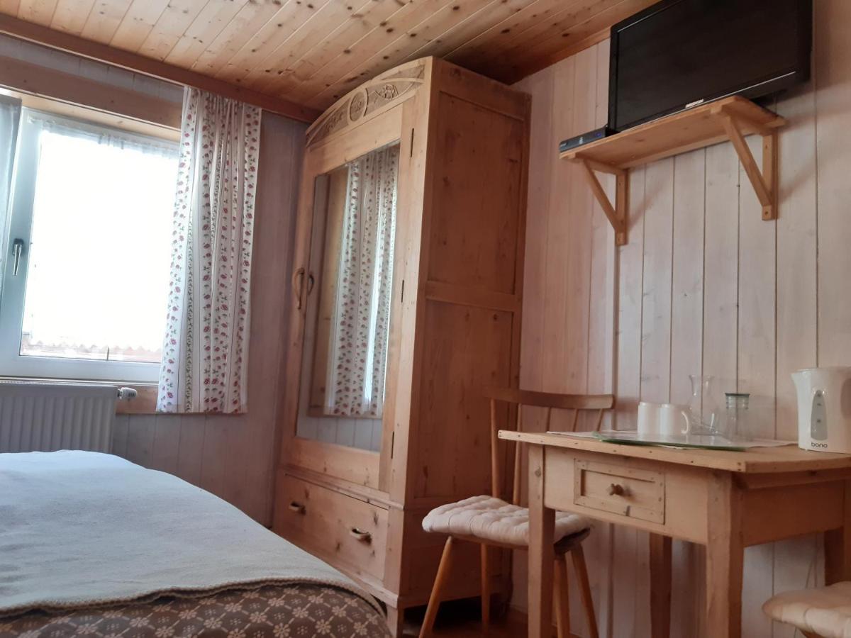 Bed and Breakfast Haus Pinter Assling Exterior foto
