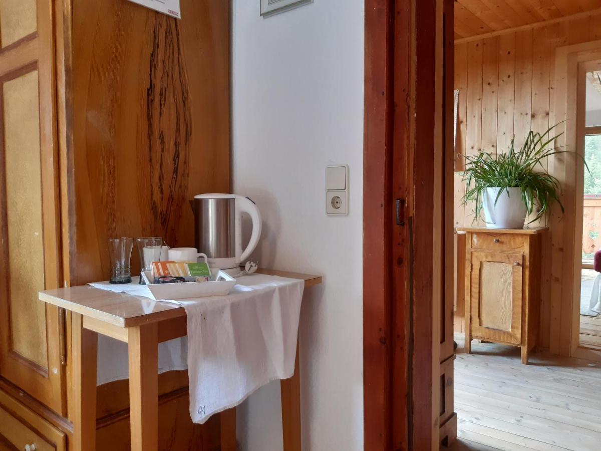 Bed and Breakfast Haus Pinter Assling Exterior foto