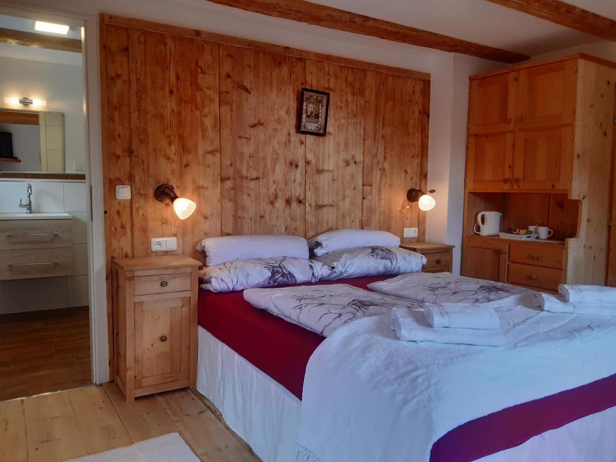 Bed and Breakfast Haus Pinter Assling Exterior foto