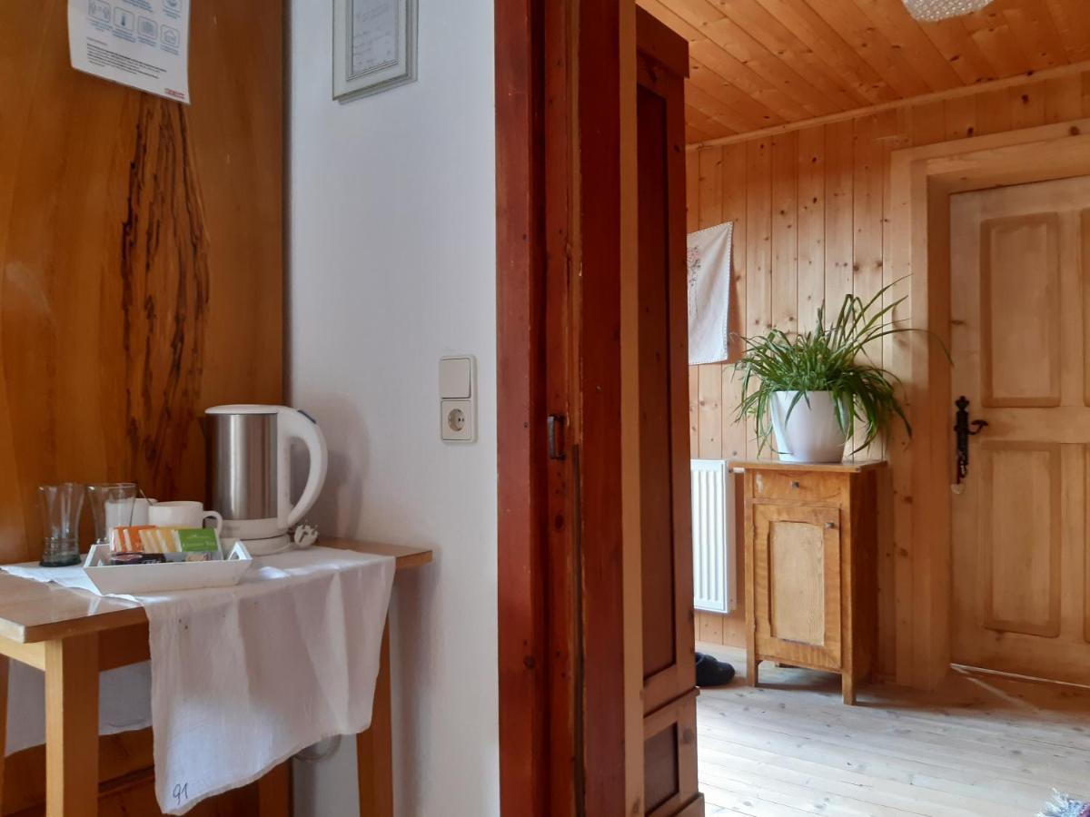 Bed and Breakfast Haus Pinter Assling Exterior foto